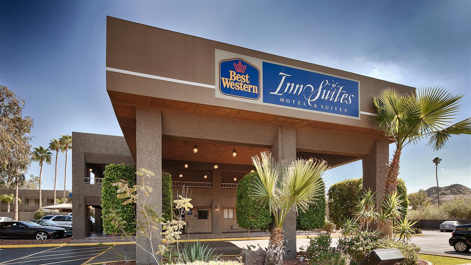 Best Western Innsuites Phoenix Hotel & Suites Exterior foto