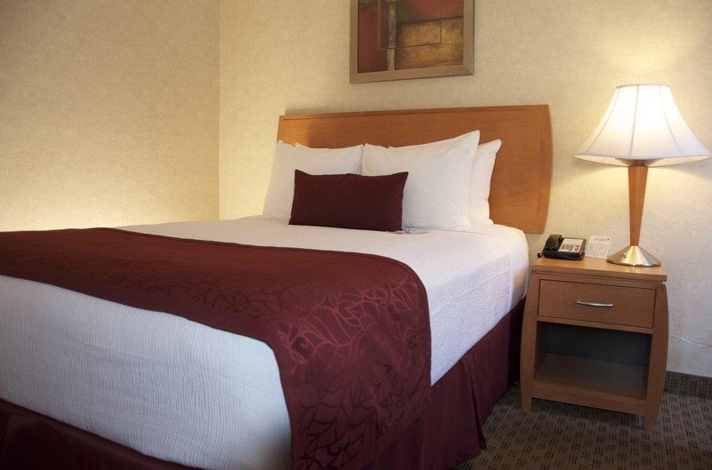 Best Western Innsuites Phoenix Hotel & Suites Exterior foto