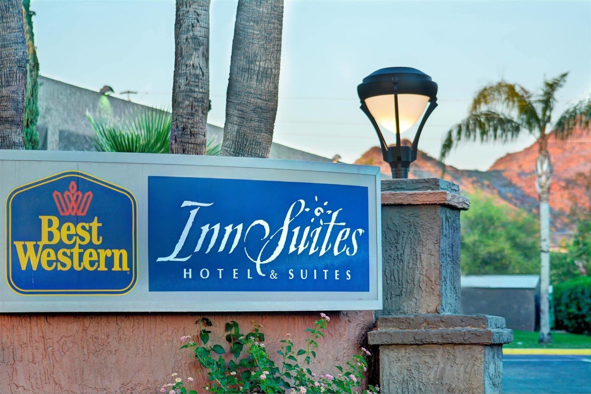 Best Western Innsuites Phoenix Hotel & Suites Exterior foto